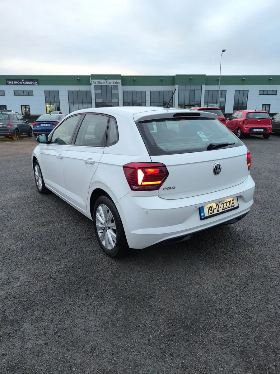 191 Volkswagen Polo 1.0 petrol - Image 3
