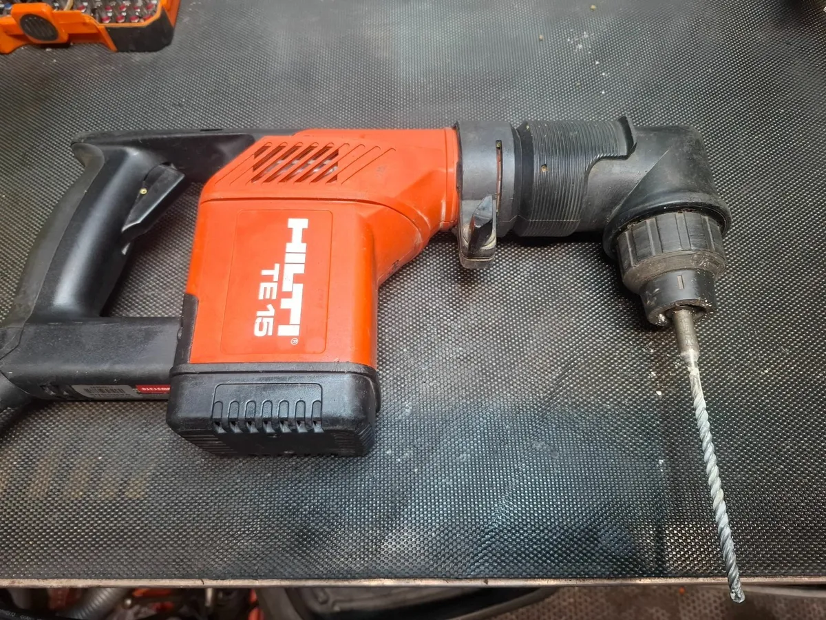 Hilti angle chuck - Image 1
