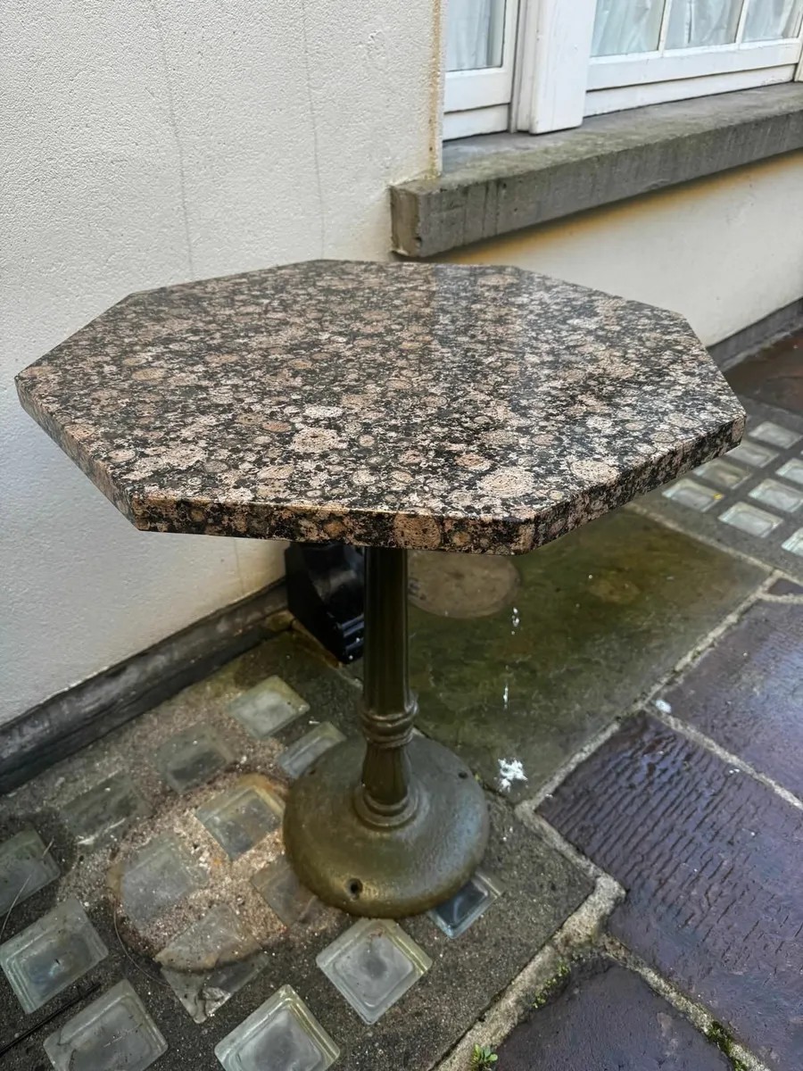 Original cast iron pod table - Image 1