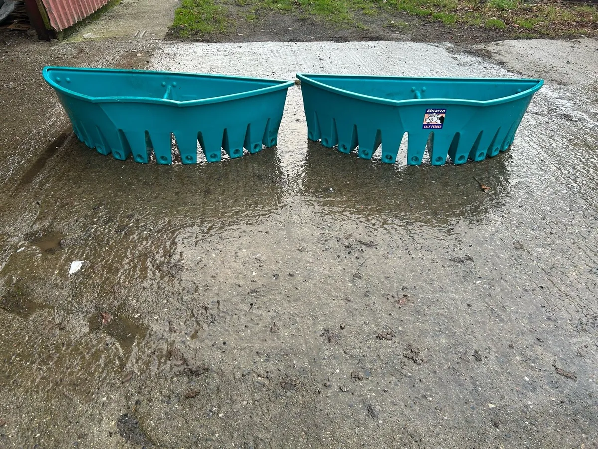 Milkflo calf feeder - Image 1