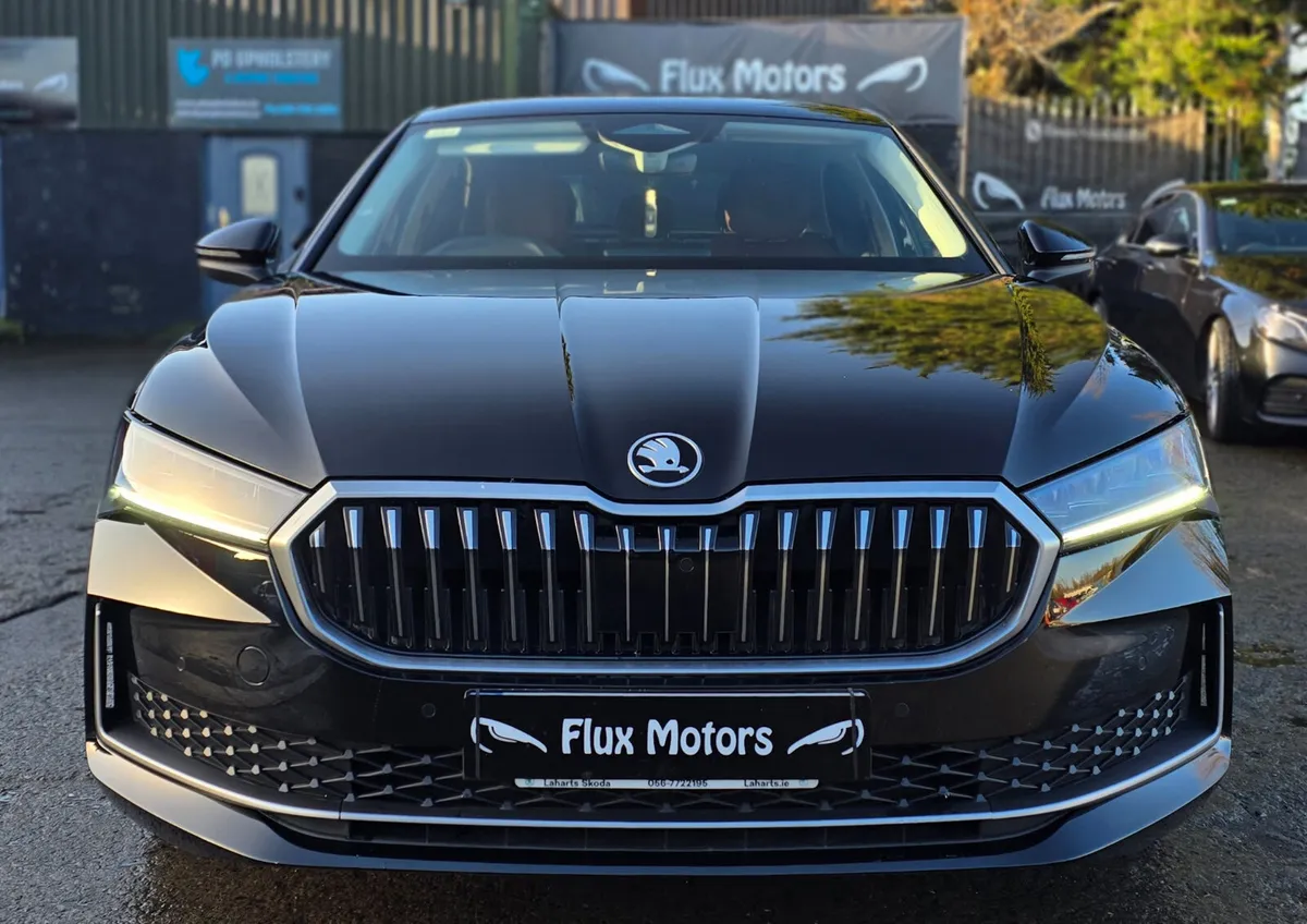 🔥 2024 Skoda Superb 2.0 TDI • Automatic • Saloon - Image 4