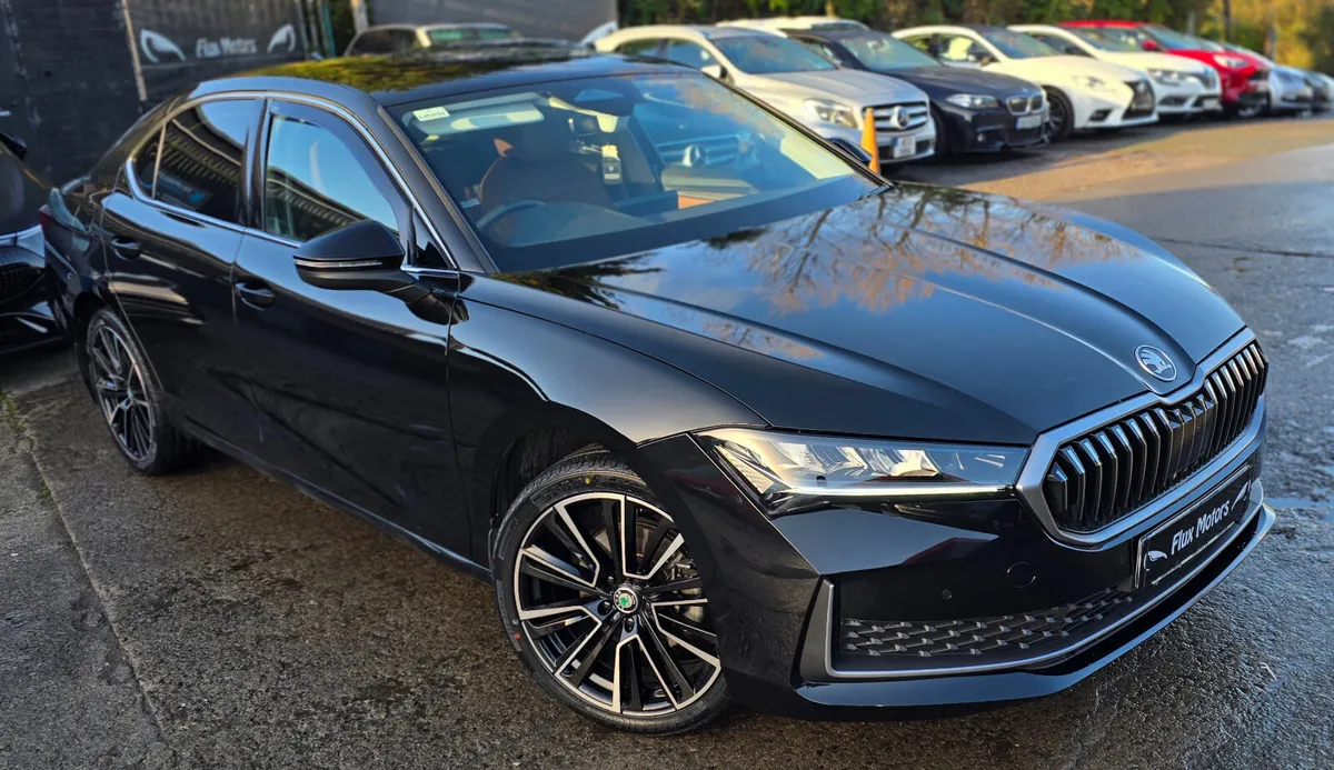 🔥 2024 Skoda Superb 2.0 TDI • Automatic • Saloon - Image 2