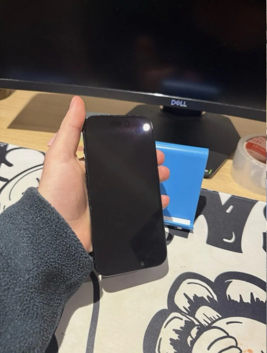 Iphone 15 unlock 128Gb black - Image 4