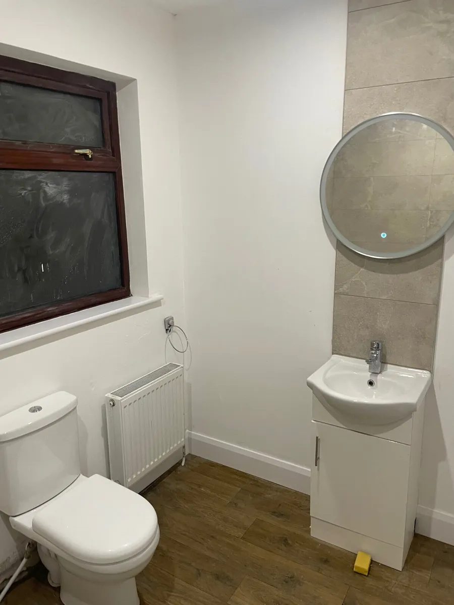 Apartment available - Castlebar town, Mon to Fri - Image 2