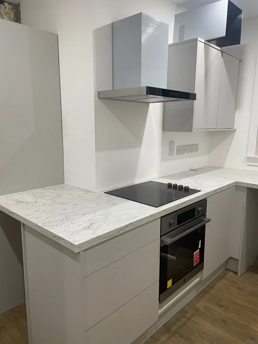 Apartment available - Castlebar town, Mon to Fri - Image 3