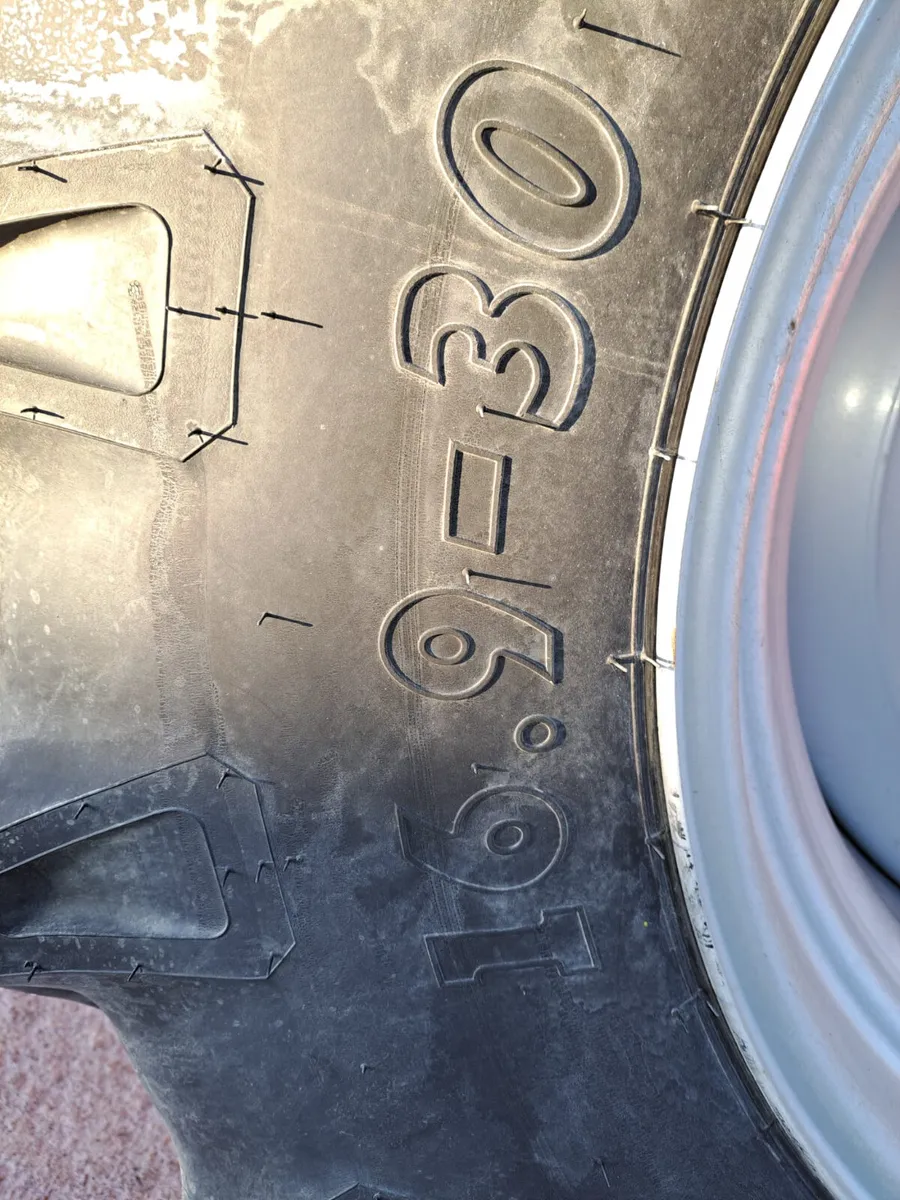 Bredal K45 Spreader - Image 3