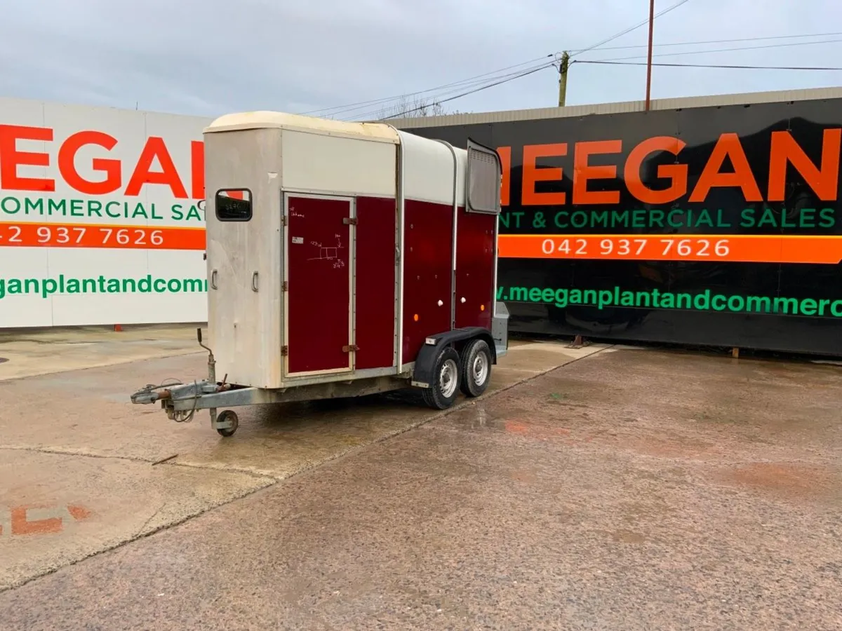 IFOR WILLIAMS HB505r DOUBLE HORSE BOX....1661. - Image 1