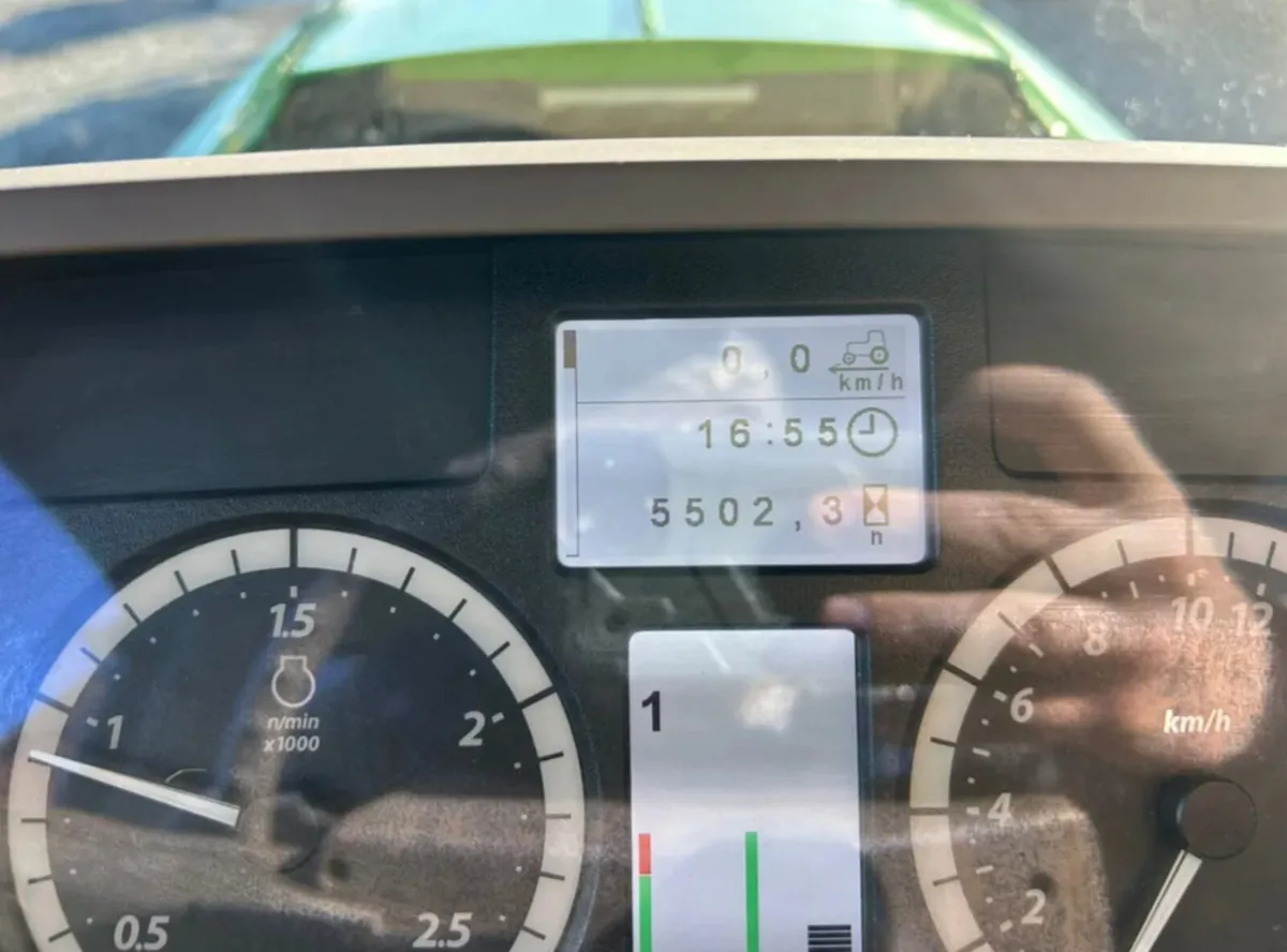 2018 6135M - Air brakes - No Vat - Image 3