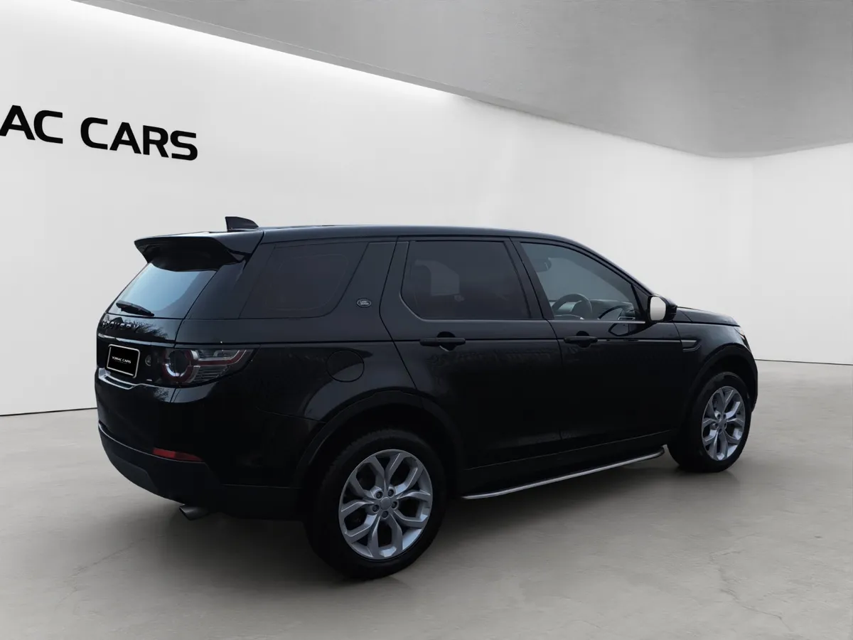 LAND ROVER DISCOVERY SPORT 2.0 TD4 SE 7 SEATS 2017 - Image 4