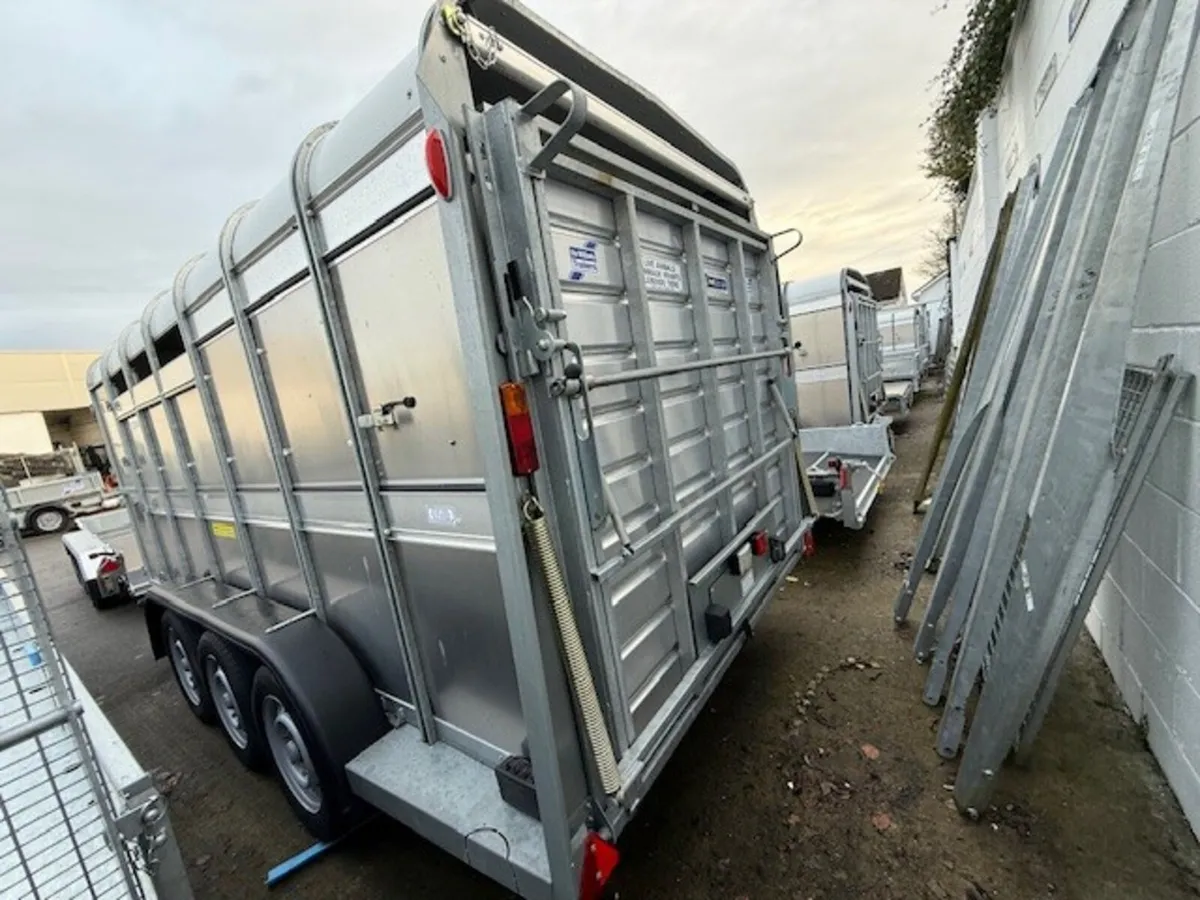 T3039110  Damaged in Transit TA510 14 - Image 3