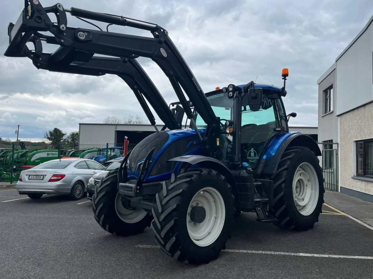 2022 Valtra N134 Active c/w Quicke G5s Loader - Image 3