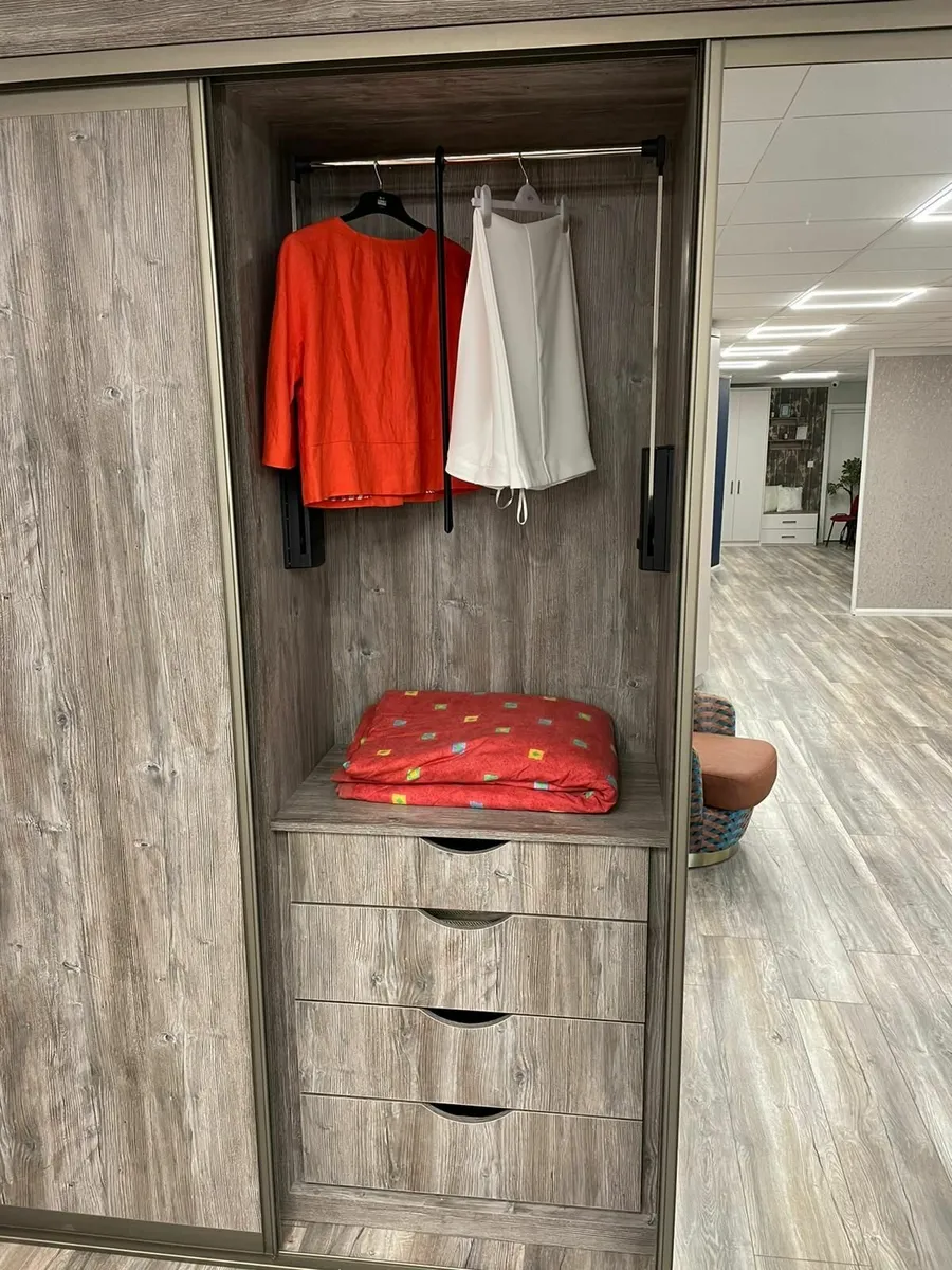 3 x Door Sliding Wardrobe - Image 3