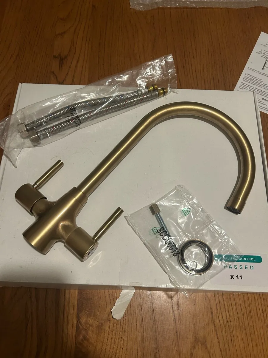 Davenport Antique Bronze Tap - Image 1