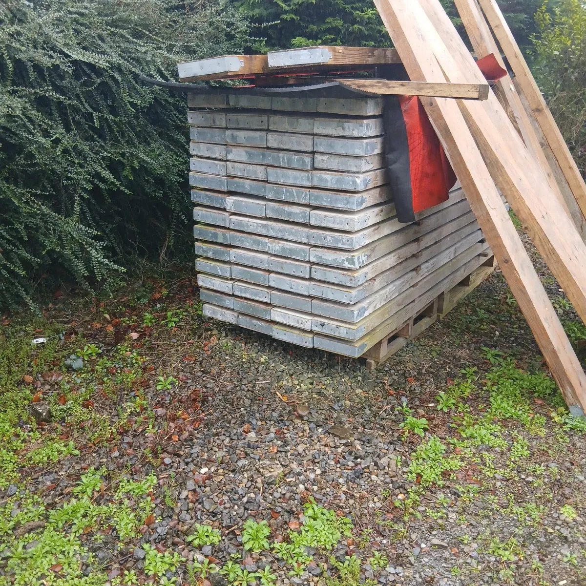 Scaffolding - Image 1