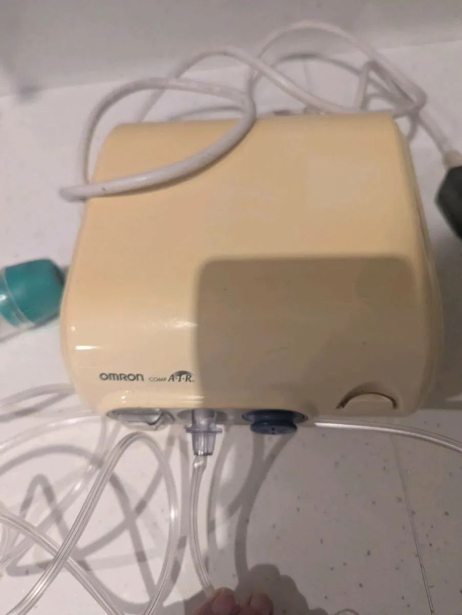 Omron Nebulizer/ Nebuliser - Image 2