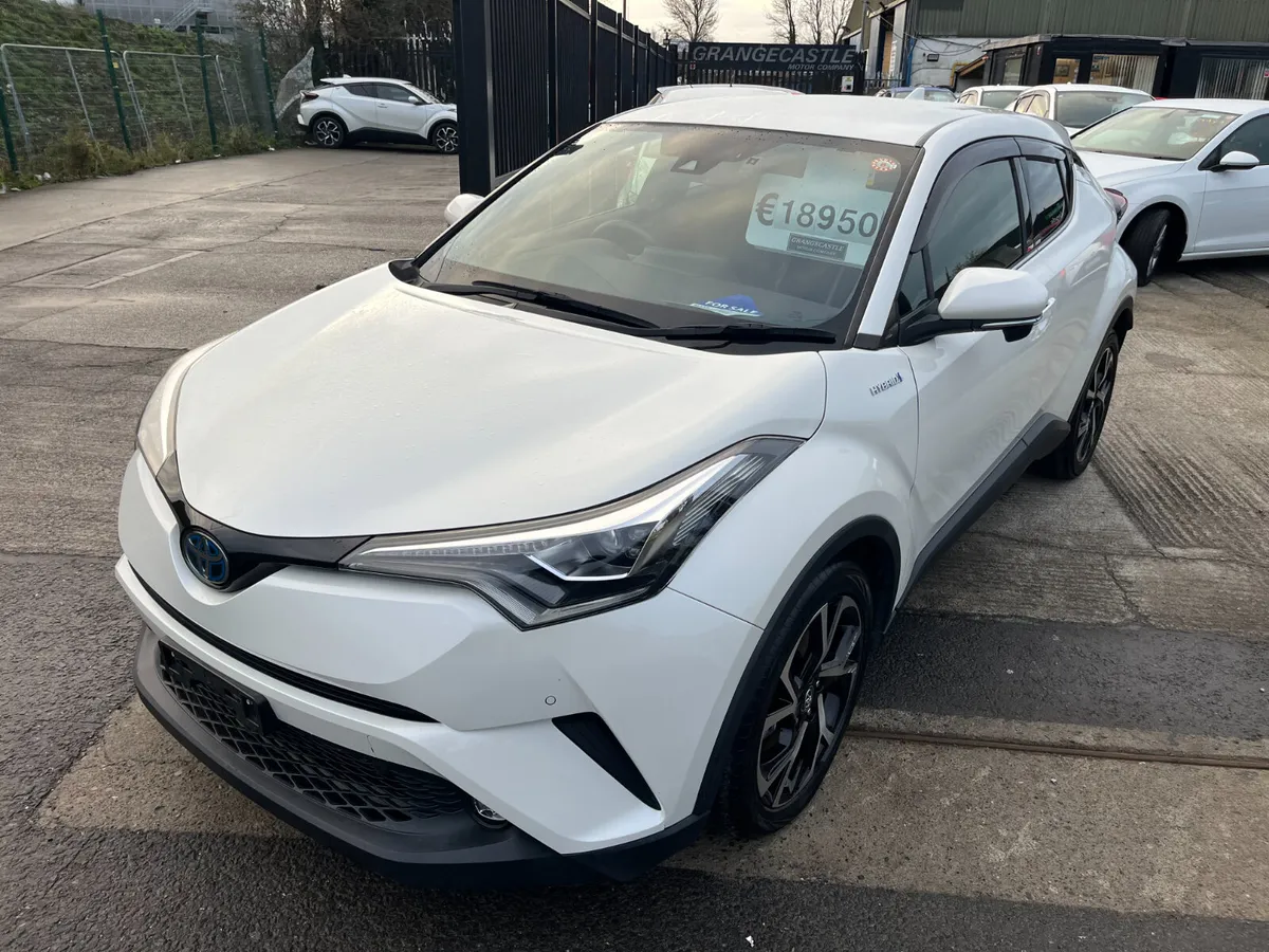 TOYOTA C-HR 2019, 1.8 HYBRID AUTO LOW KM HIGH SPEC - Image 2