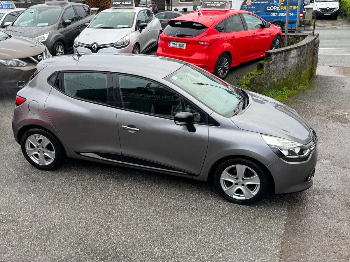 Renault Clio Ideal starter car - Image 2