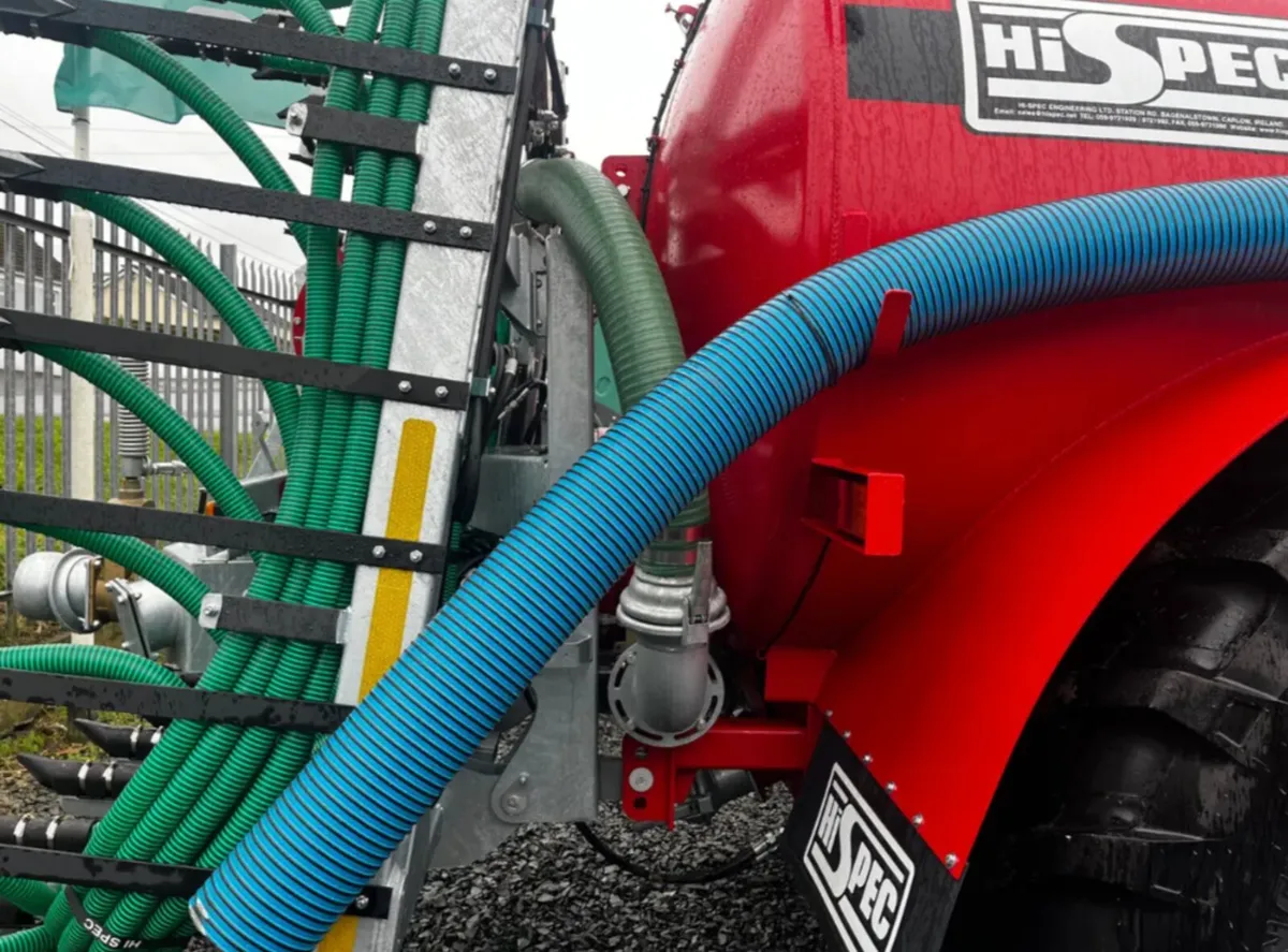 New Hi-Spec 2600 tanker with 7.5m trailing shoe - Image 4