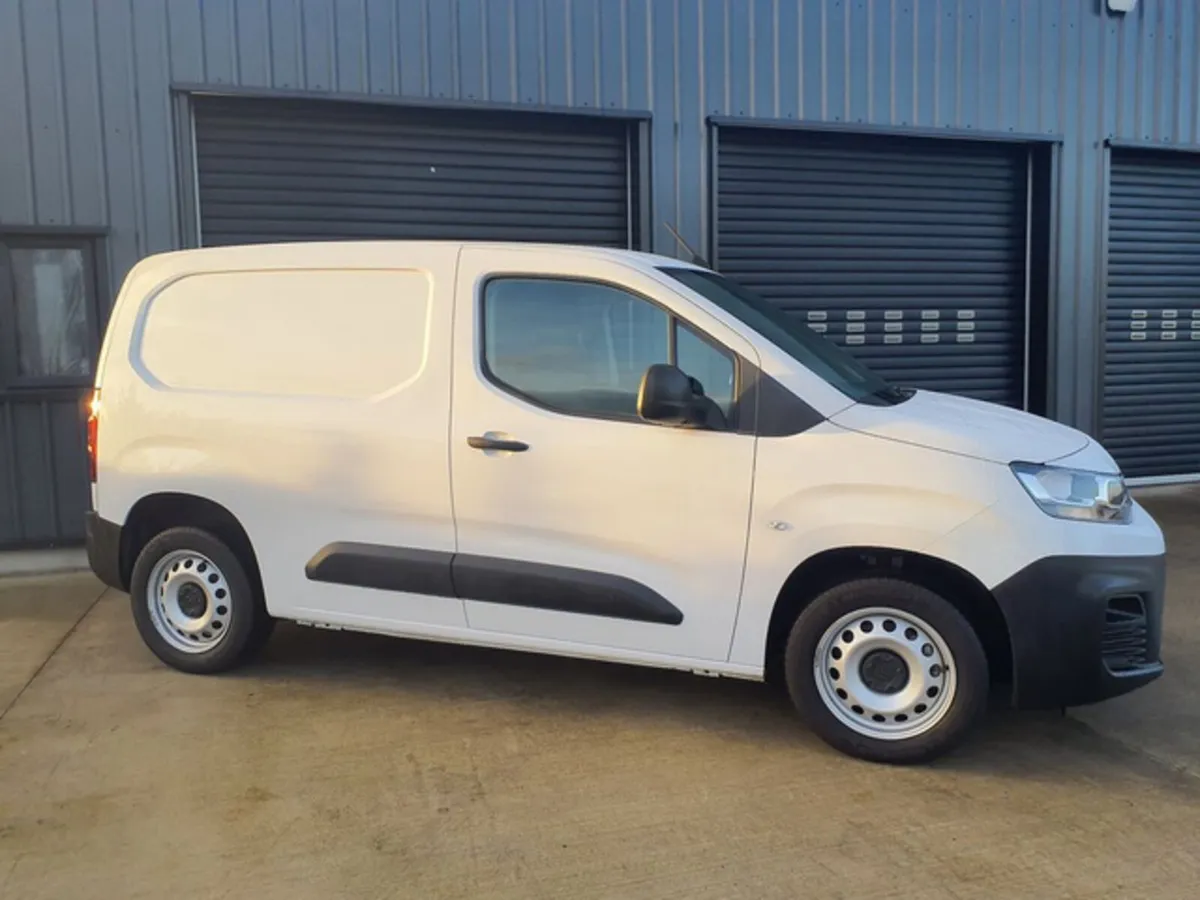 Citroen Berlingo 1000 ENTERPRISE EDITION M BLUEHDI - Image 2