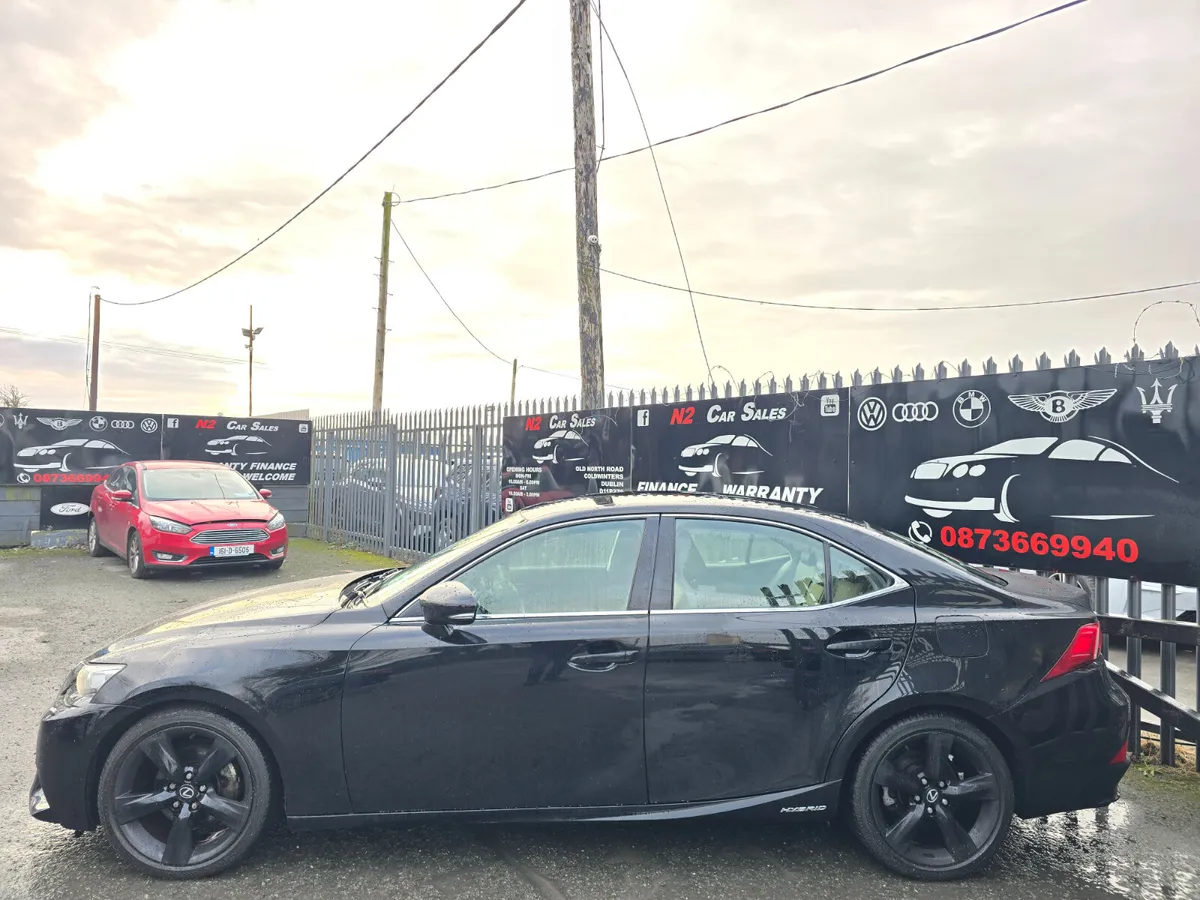 142 Lexus IS300h Hybrid, NEW NCT, WARRANTY - Image 4