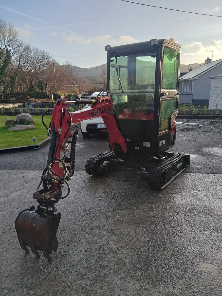 1.6 ton Mini Digger - Image 2