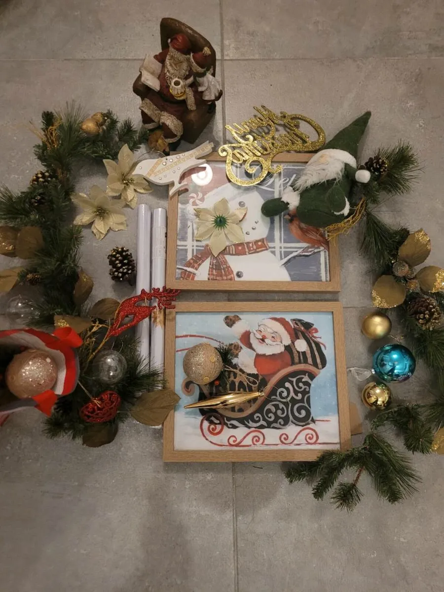 Christmas Decorations FREE - Image 2