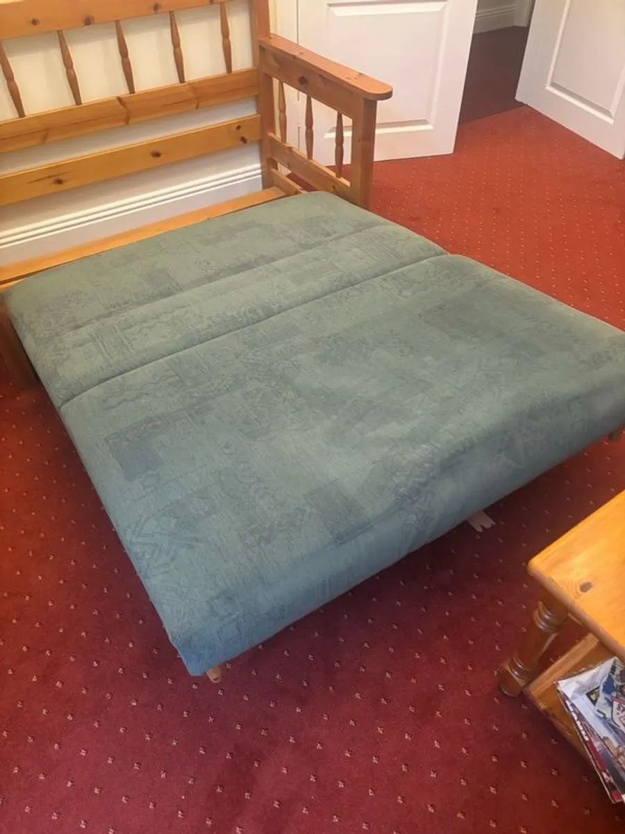 sofa - Image 1