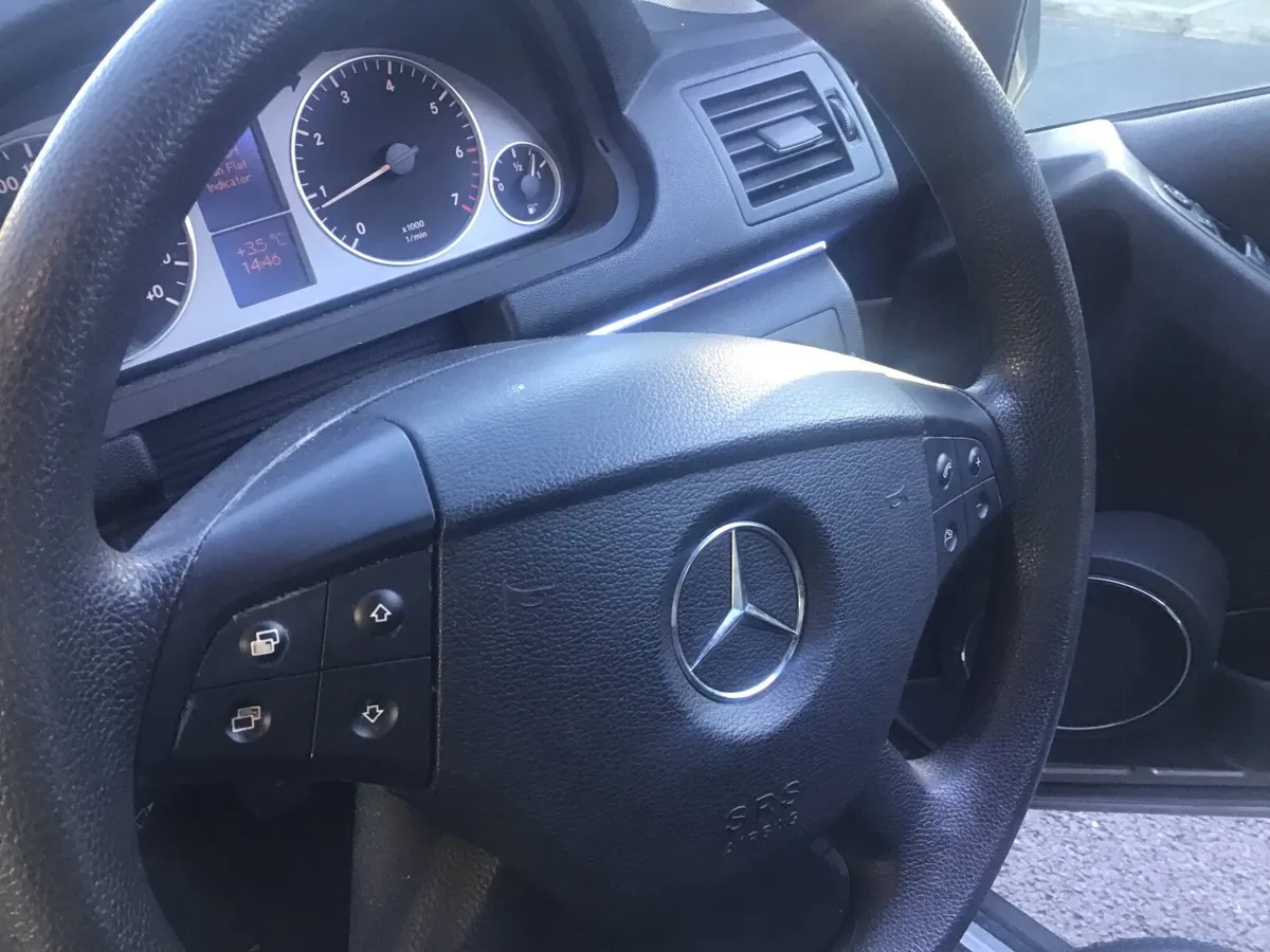 Mercedes-Benz B-Class 2009 - Image 3