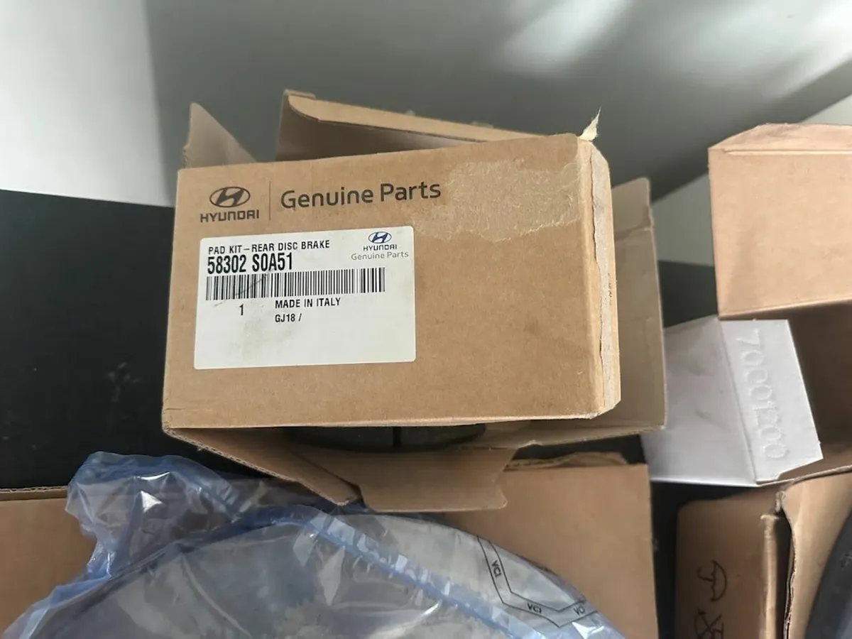 Full set of Hyundai i30N rear disks and brakes - Image 2