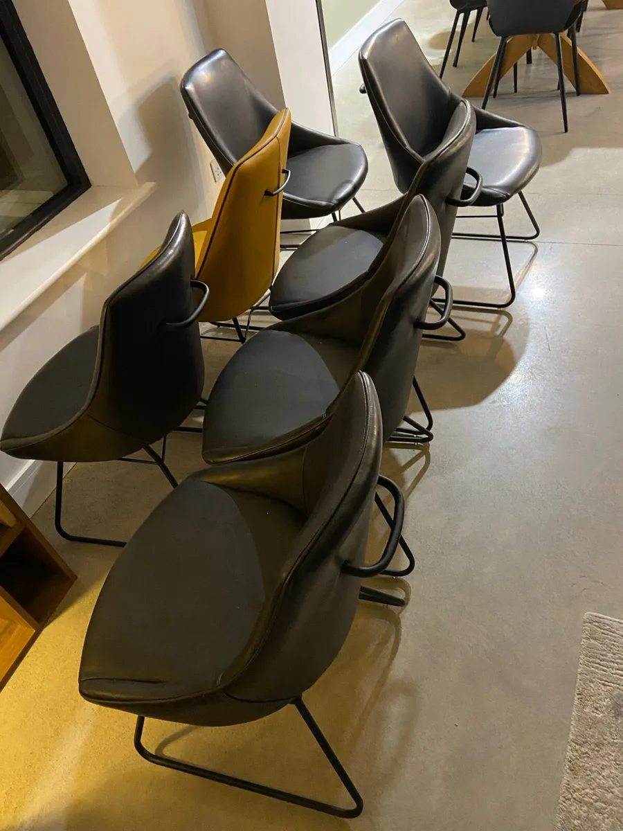 Kitchen chairs - Image 1