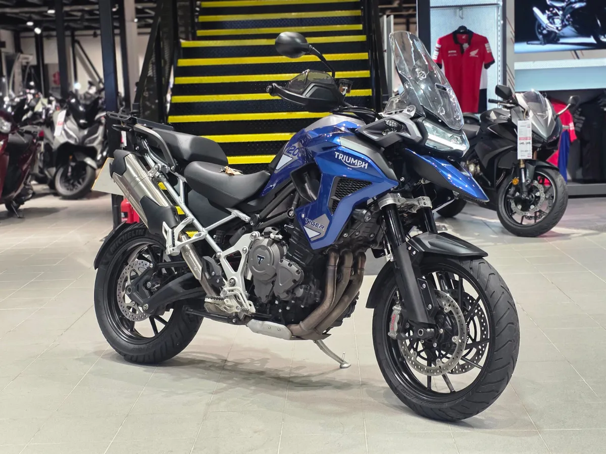 Triumph Tiger 1200 Explorer GT Pro - Image 1
