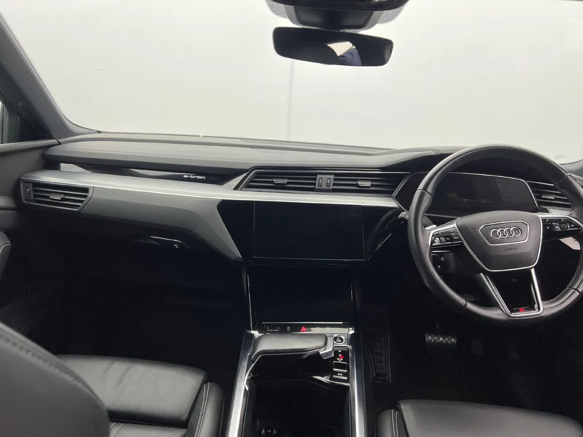 AUDI E-TRON S LINE 55 QUATTRO SPORTBACK // 222 REG - Image 2