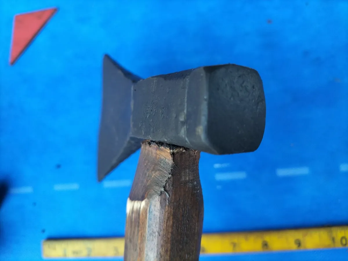 French Carpenters Axe / Hammer - Image 4