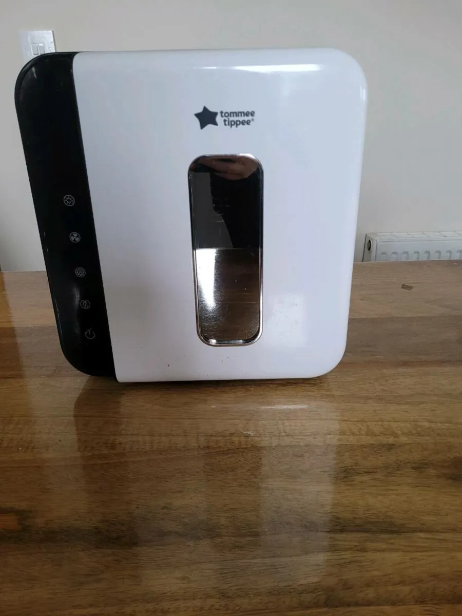 Tommee Tippee Bottle Maker, Sterliser UV. Cot - Image 3