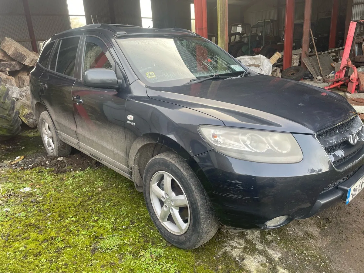 Hyundai Santa Fe Commercial - Image 2