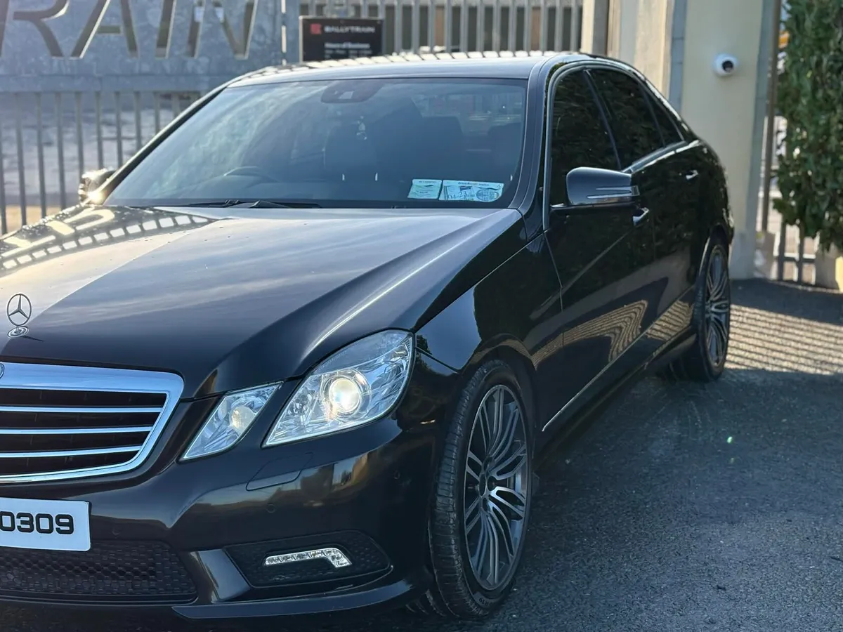 2010 Mercedes E350 Amg Automatic - Image 3