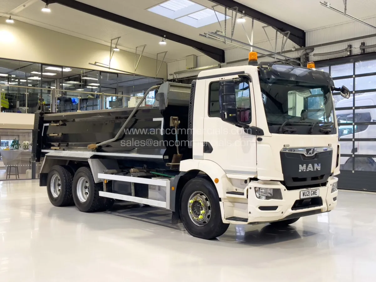 2021 (21) MAN TGS 26.320 - Image 1