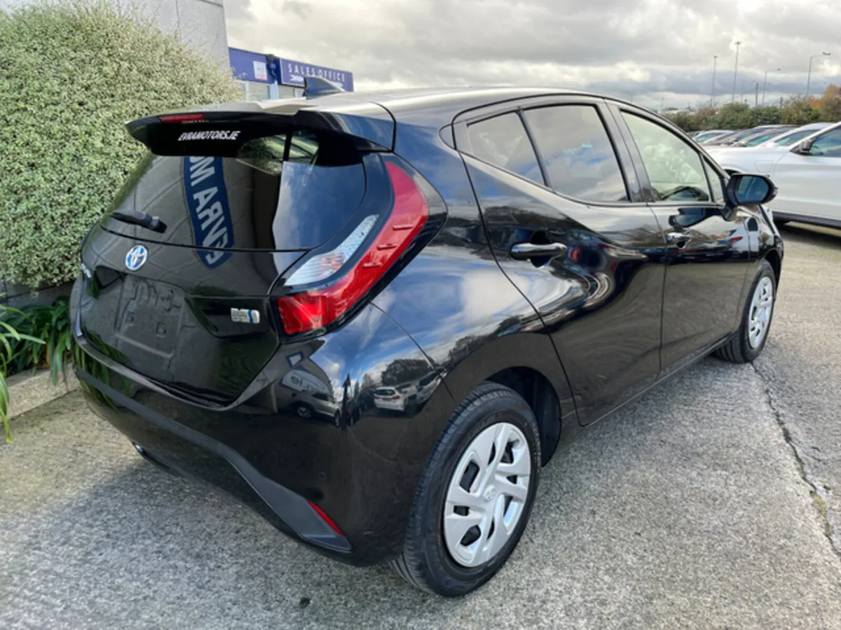 Toyota Aqua AUTOMATIC HYBRID 1.5 PETROL //ADAPTIVE - Image 4