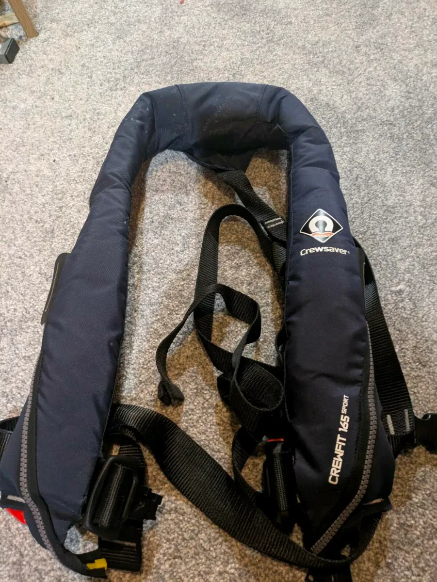 Crew Saver Lifejackets