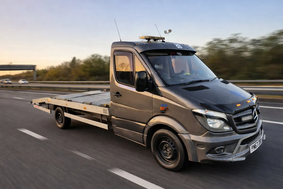 Mercedes Sprinter recovery 2017 - Image 1