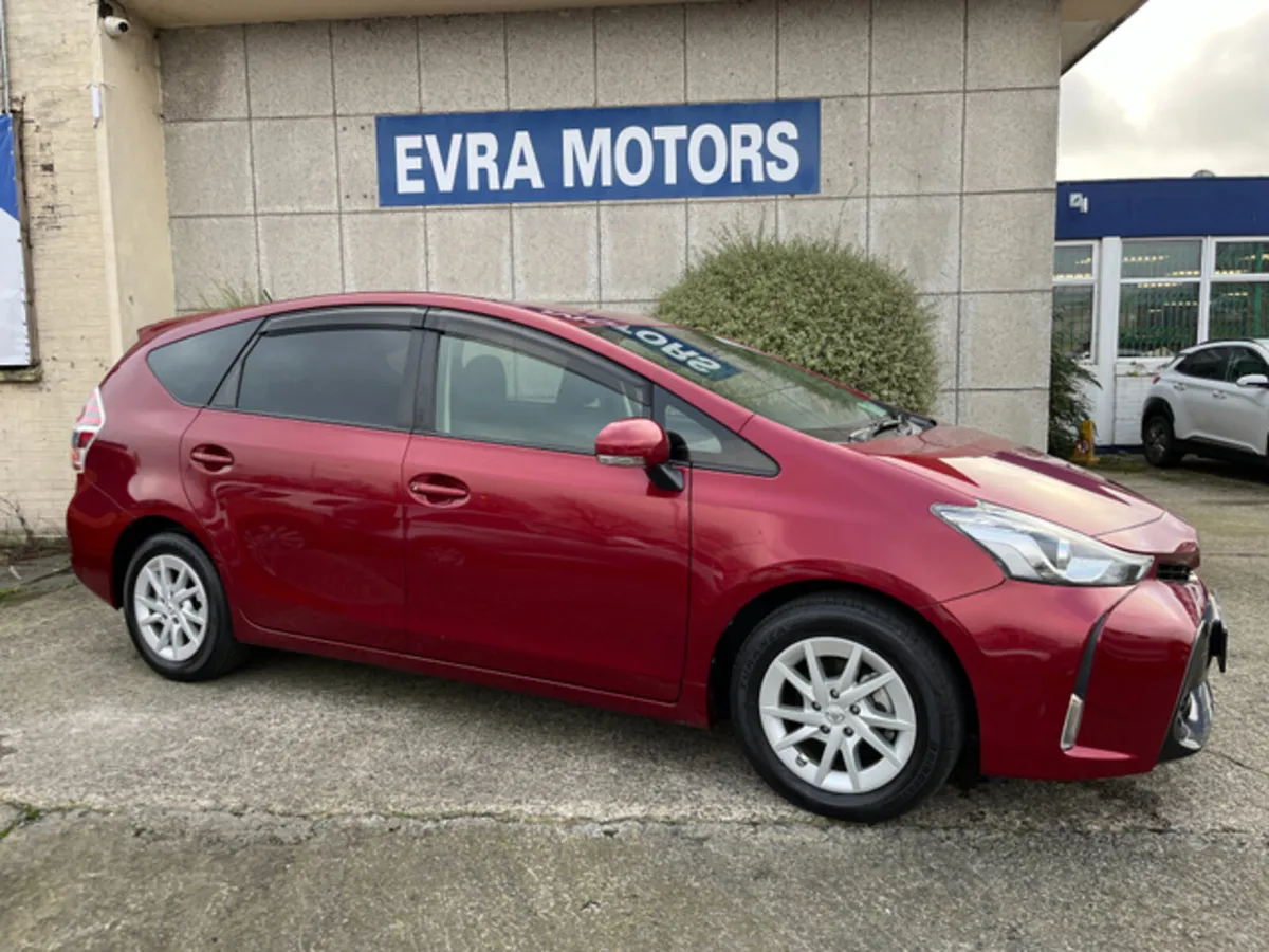 Toyota Prius AUTOMATIC 7 SEATER HYBRID 1.8 PETROL - Image 4