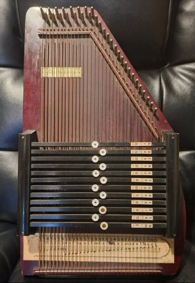 Autoharp - Image 2