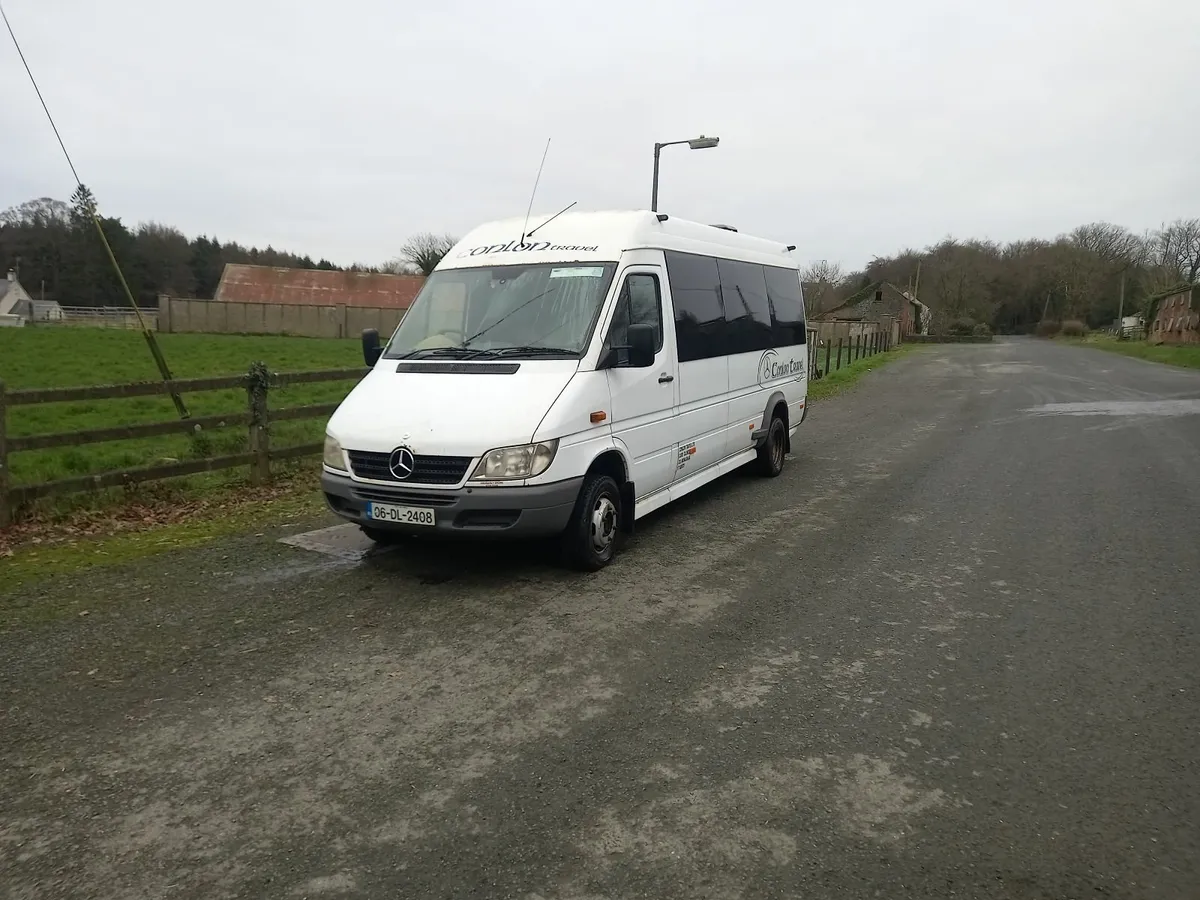 Campervan mercedes sprinter - Image 1