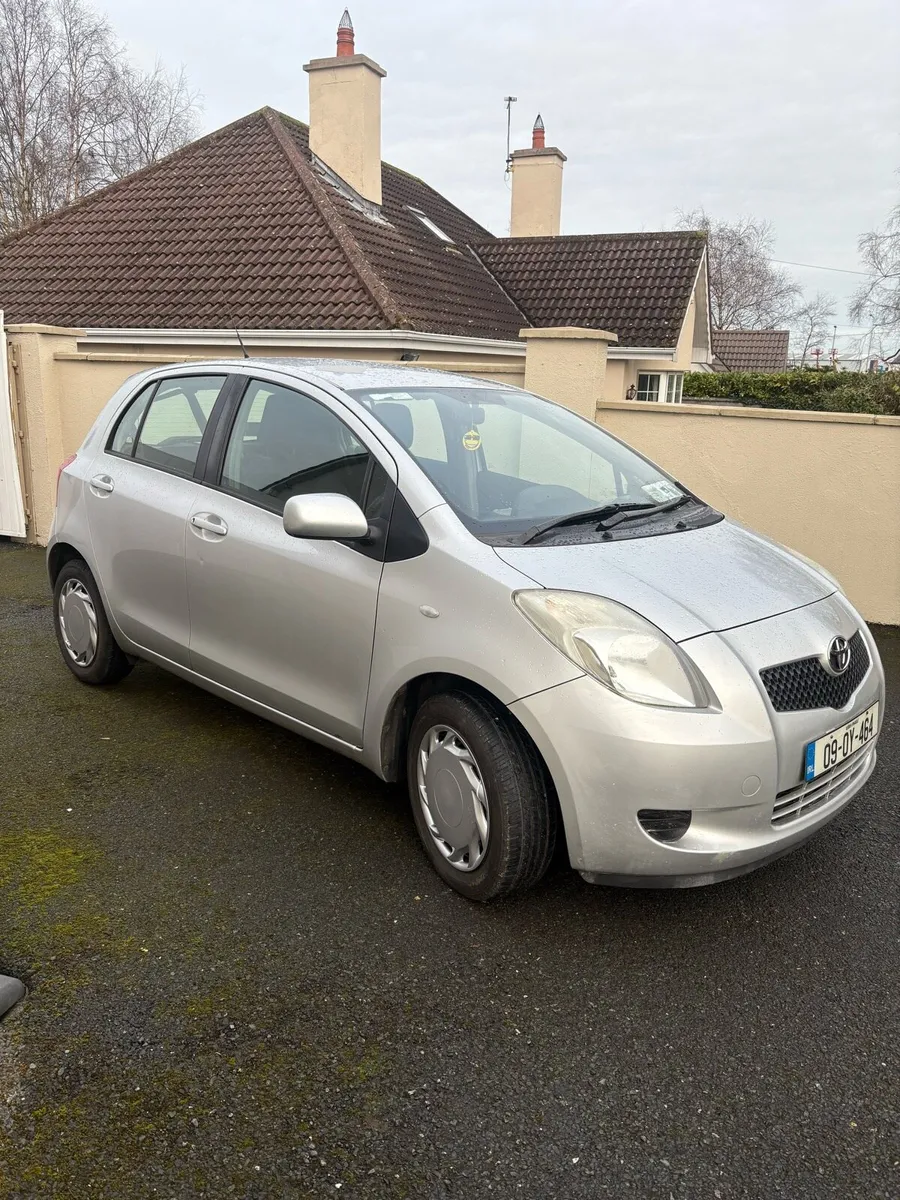 Toyota Yaris - Image 2