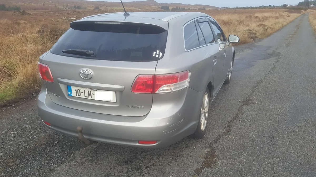 2010 Avensis Estate Terra Grey 184k mile 2.0D  D4D - Image 3