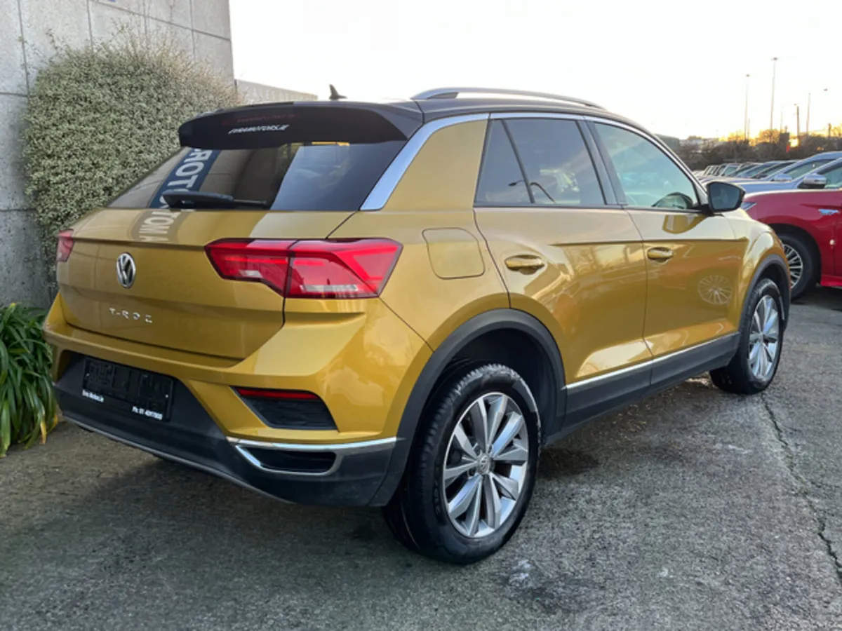 Volkswagen T-Roc STYLE DESIGN AUTOMATIC 2.0 DIESEL - Image 4