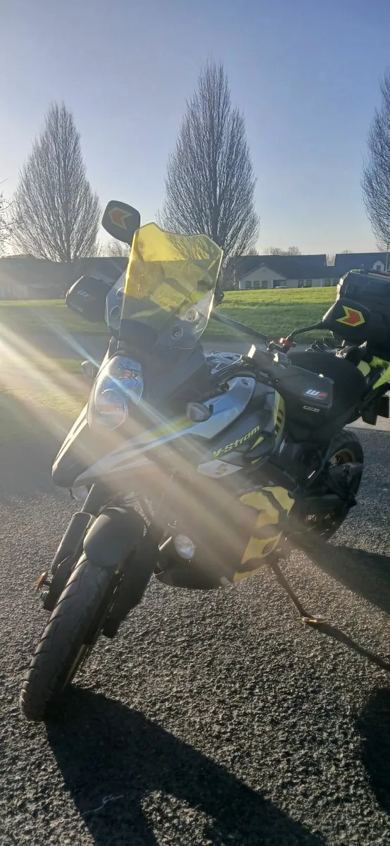 Suzuki v-strom Xt 1037cc 2017 - Image 1