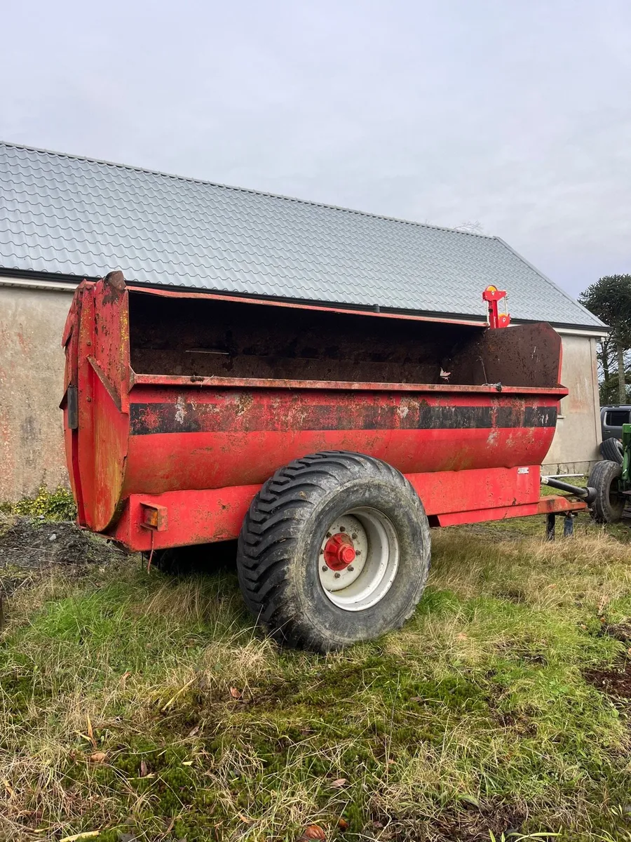 Hi spec 10 cube dung spreader - Image 2