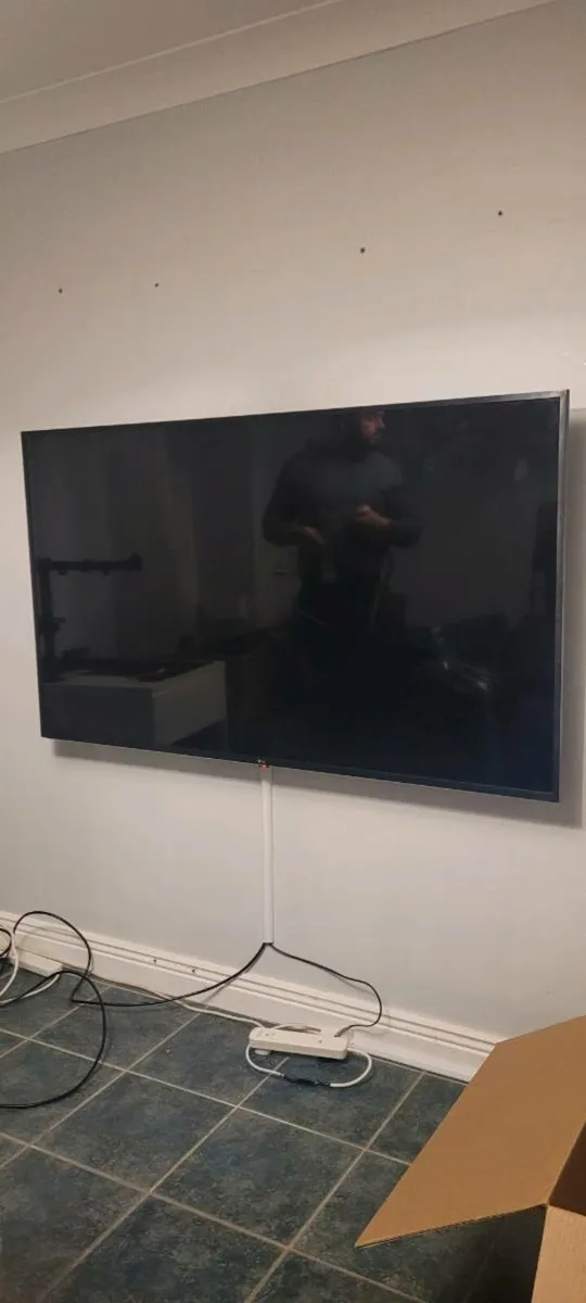 LG TV 65" - €350 - Image 2
