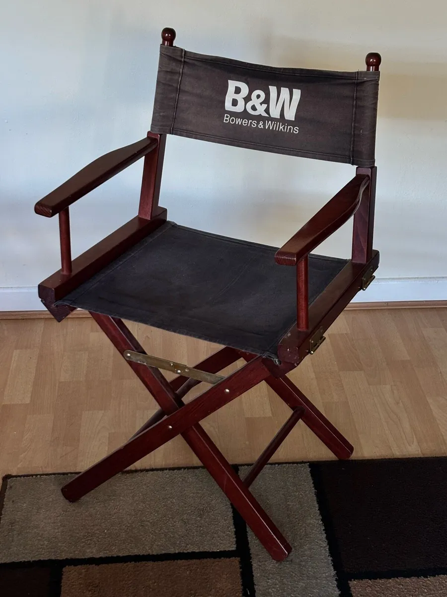 Bowers and wilkins listening chair - Image 1